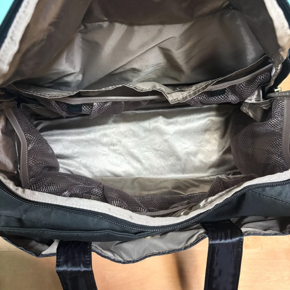 JuJuBe Classy Black Diaper Bag Gold Hardware Tote & Shoulder Bag Straps